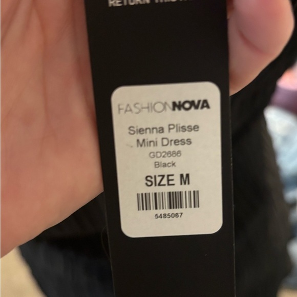 Fashion Nova Black with gold accents piece Ribbed Long Sleeve Sheath Dress - Picture 4 of 5